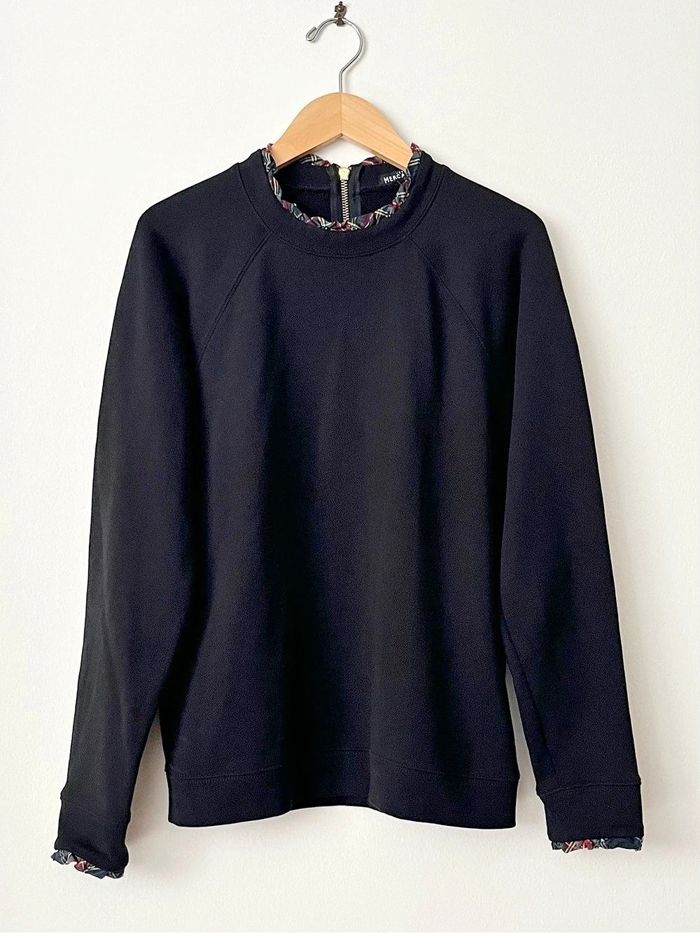 J.Crew Women's Sweatshirt Tartan Plaid Ruffle Trim Black Size S Preppy Holiday